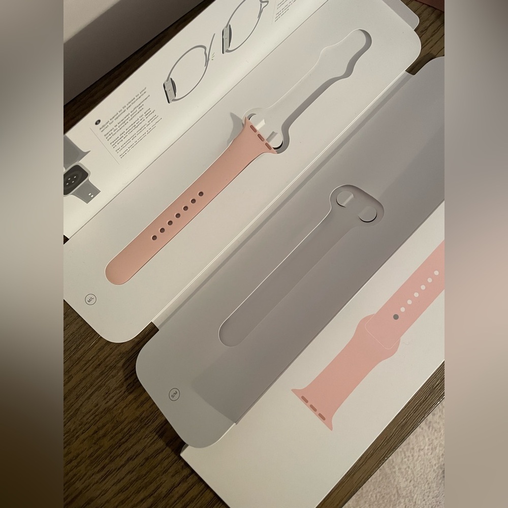 Apple 40 MM M/L pink sand sport band